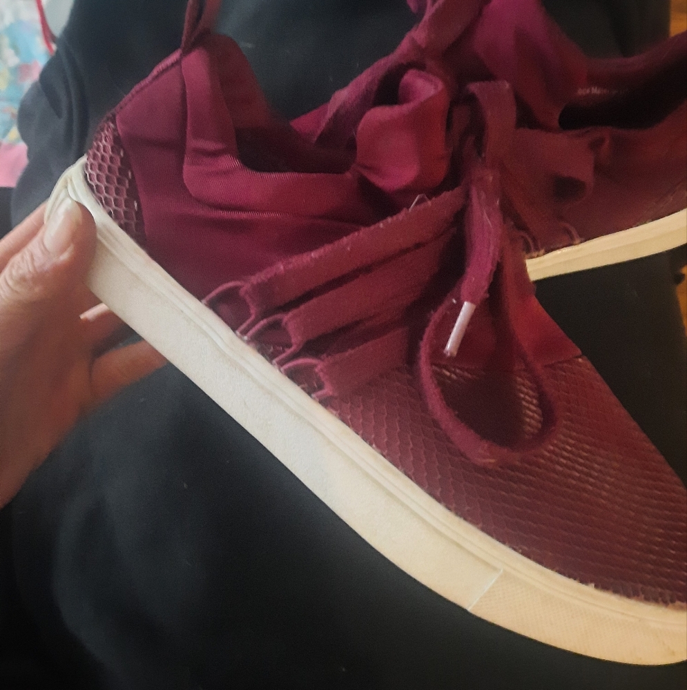 Brash Burgundy Casual Shoe